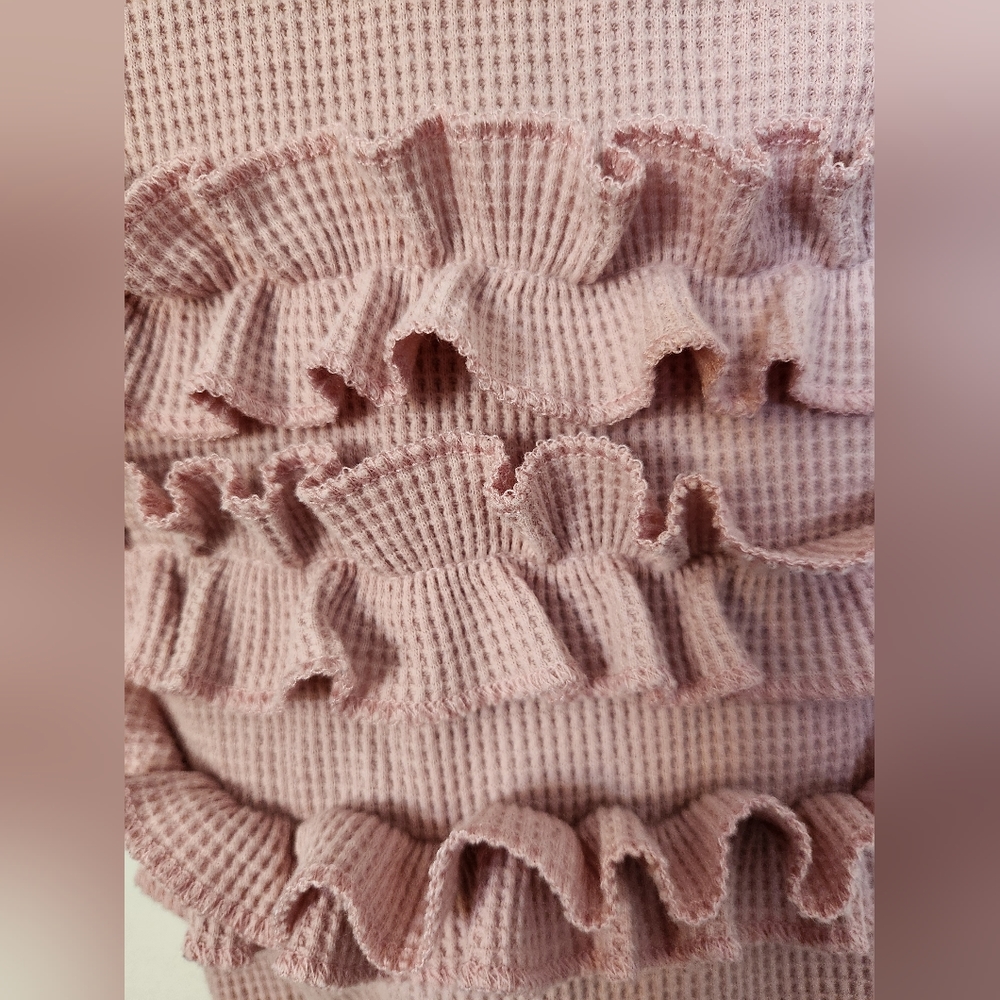 Waffle Knit - Ruffle Bum - Picture 3 of 4